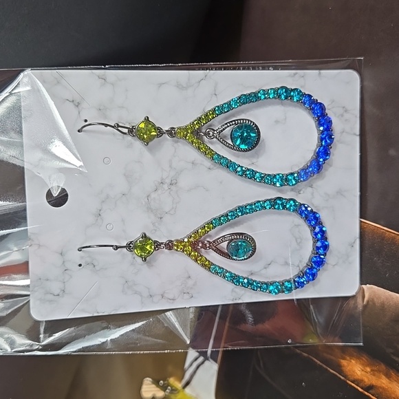 Elegant Blue and Green Rehnistone Teardrop Earrings - Picture 17 of 17